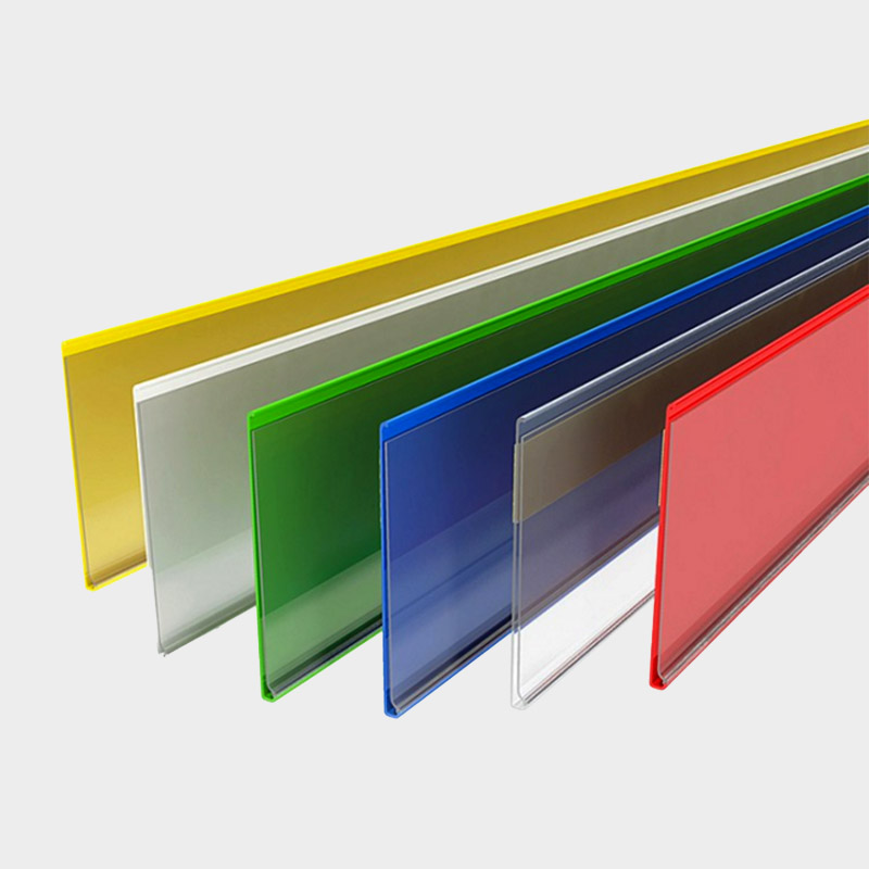Transparent forkantlist med dobbeltsidig tape eller magnet.