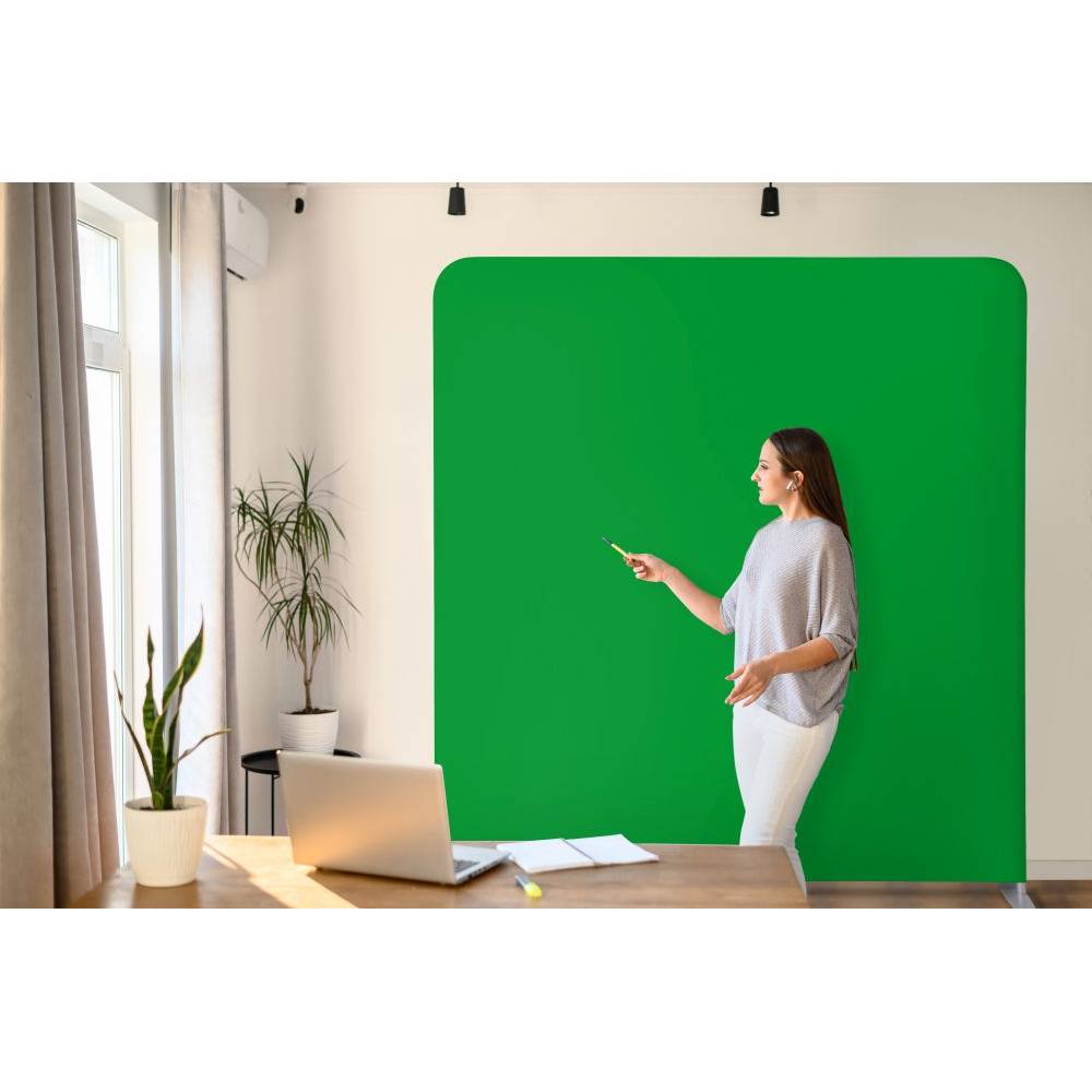 Zipper-vegg green screen chromakey fra Display.no