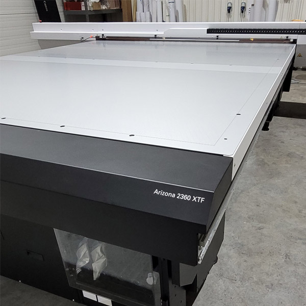 Canon Arizona 2360XTF flatbedprinter hos Nordic Display